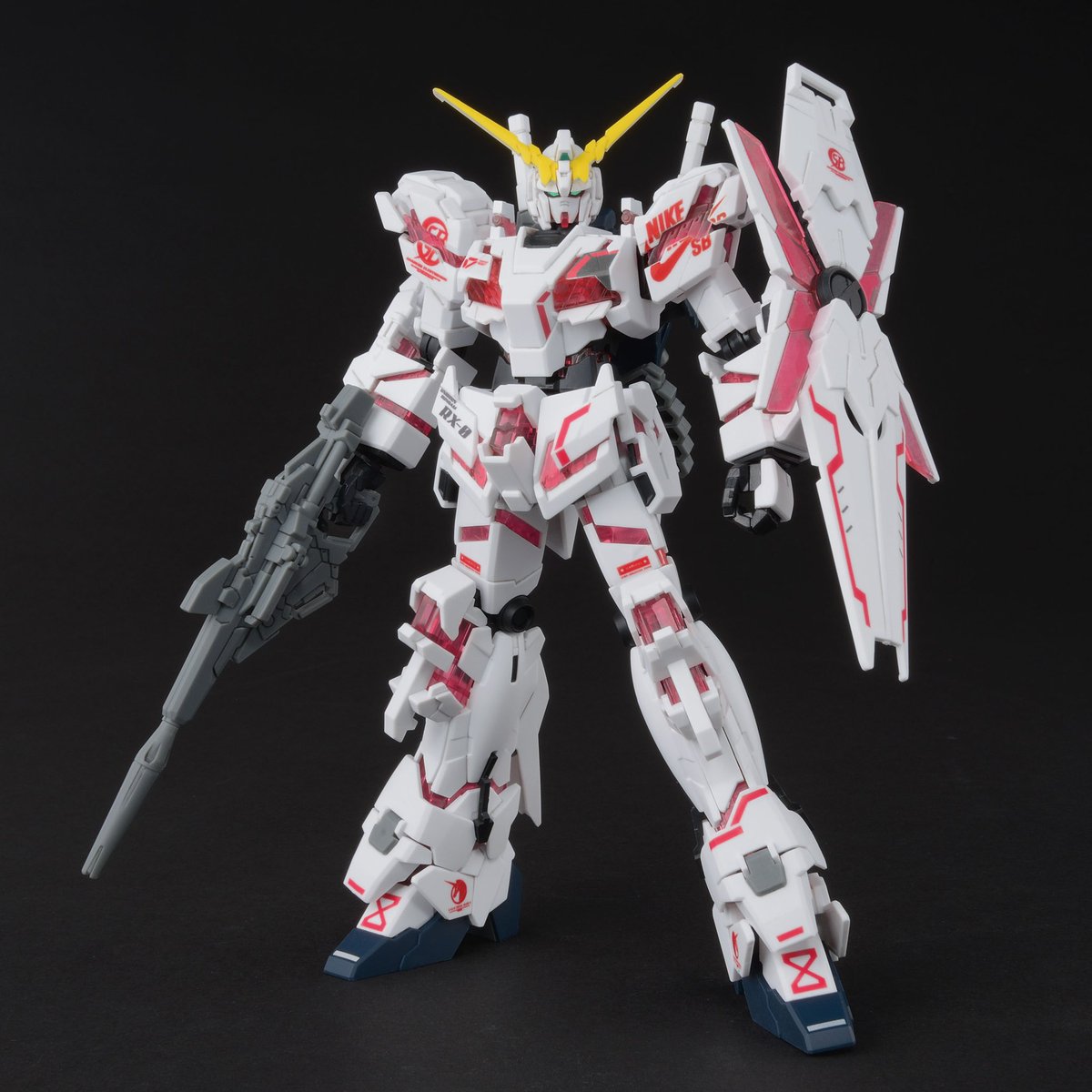 snkr_twitr's tweet photo. LIVE in 20mins: Unicorn Gundam x Nike SB

QMSV HG 1/144
Black https://t.co/48Ue4mxYfs
White https://t.co/g8f0cDeM03

RX-0 Black https://t.co/rRAwx1y2JV
RX-0 White https://t.co/2h2Musn0ul

Register now -> https://t.co/XA4S0UT641

#AD https://t.co/LuGQVGMihN