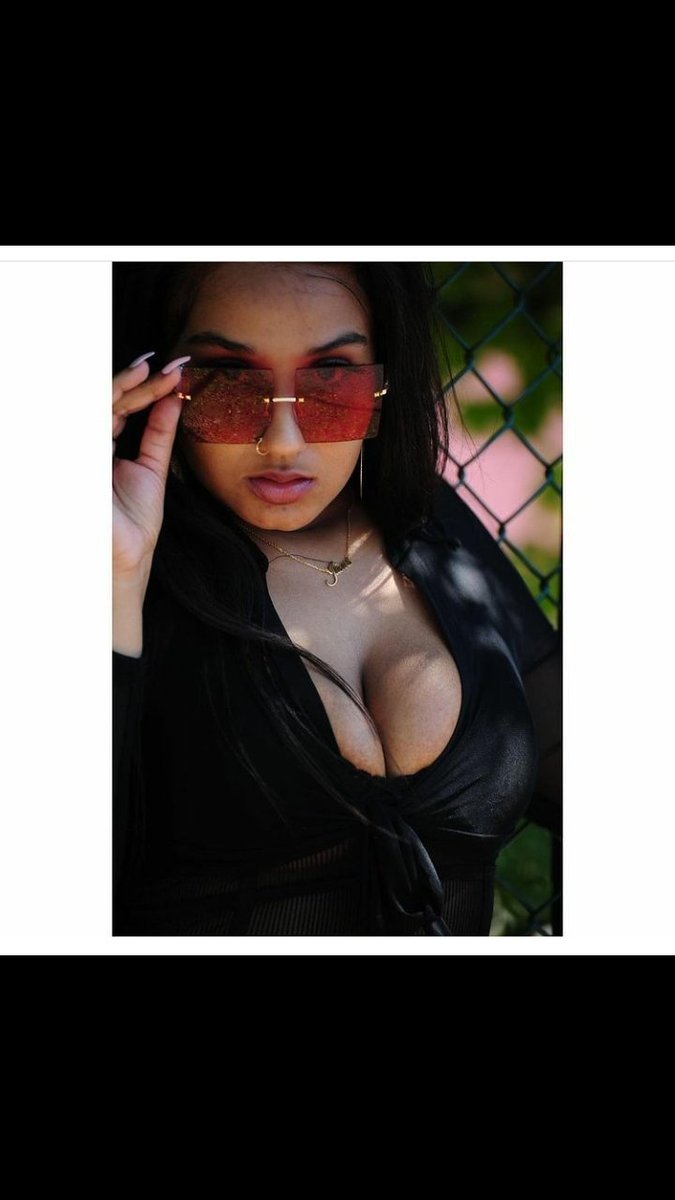 ModelsFuture's tweet image. Here&apos;s another one by the amazing model @StMamas1 

Be sure to subscribe to her onlyfans for some amazing content and deals! onlyfans.com/stmamas