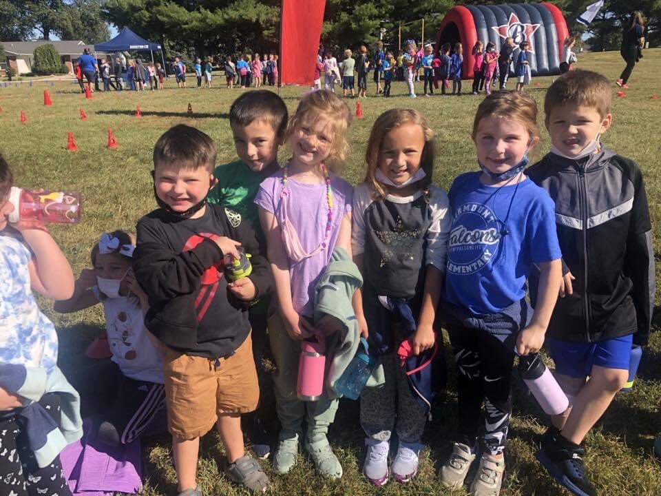 FMTFalcons's tweet photo. The Fun Run was absolutely amazing! Our Falcons had a fantastic time today running outside today! #FMTFalconLife https://t.co/Ev1oAKgVIm