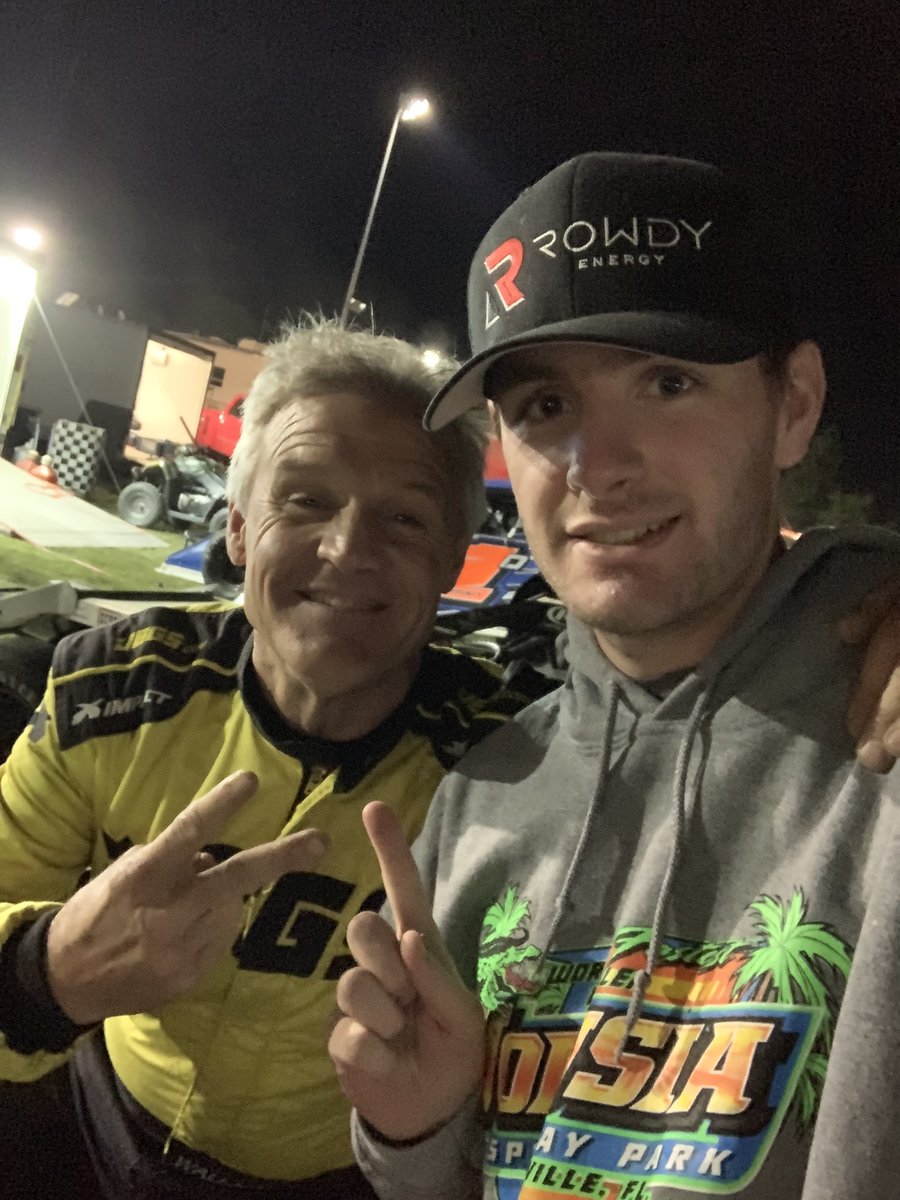 Gavin_Ottarski's tweet photo. It’s my good friend @Kenny_Wallace 🕺🏻🤘🏻🏁 go get em, Herm! #ModMania https://t.co/IlP6BhzPXY