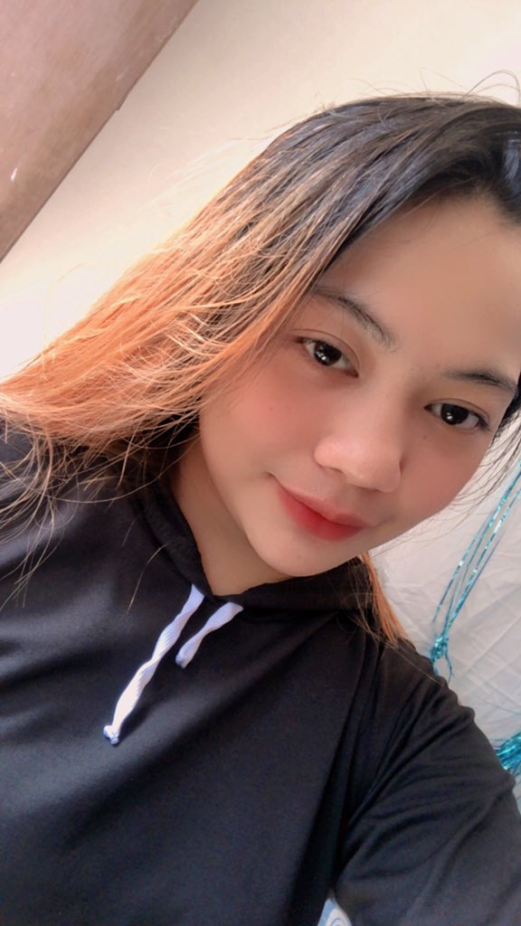 charlyn_layan's tweet photo. Stress less and enjoy the best. https://t.co/HqMYmcaKyP