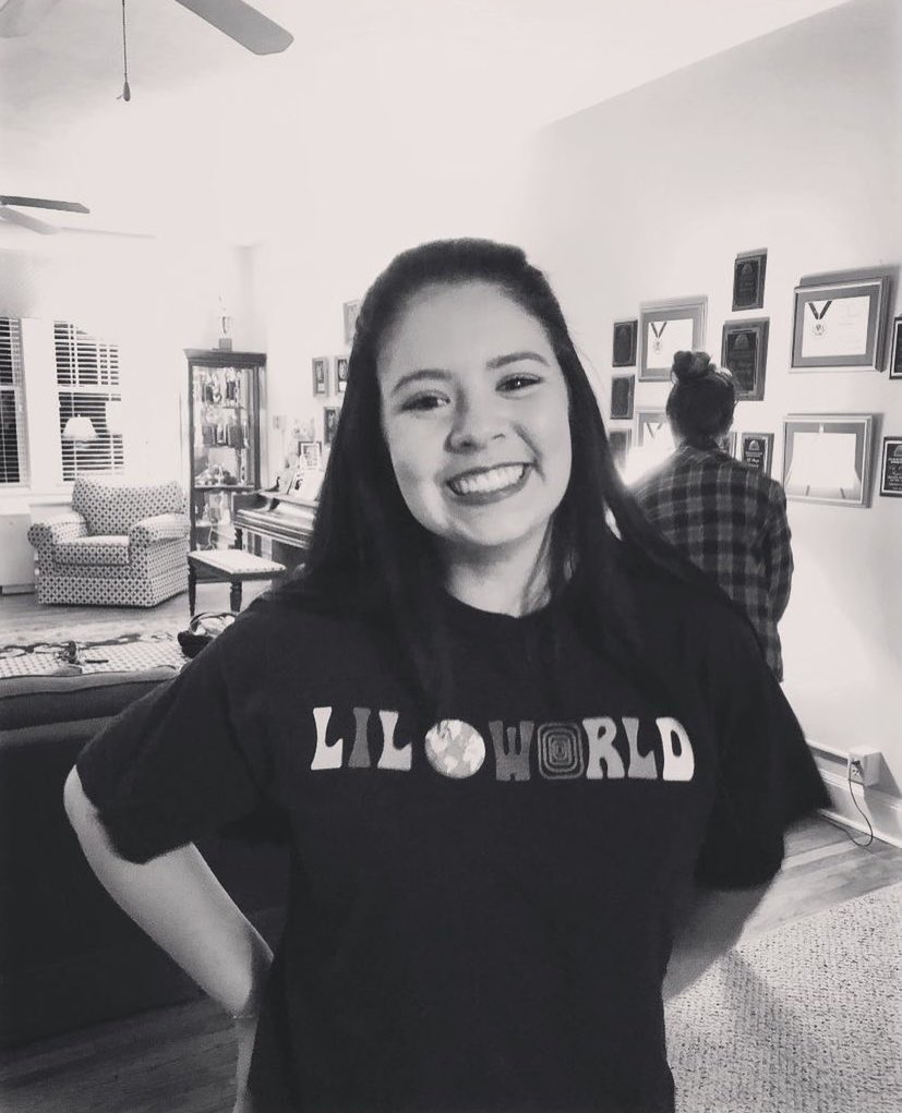 It has been one year since the unexpected passing of our beloved sister, Jazmin Malson. Tonight, Chi Omega held a balloon release and candle passing to commentate Jazmin’s life. We all love you Jaz and miss your glowing personality throughout the chapter❤️💛