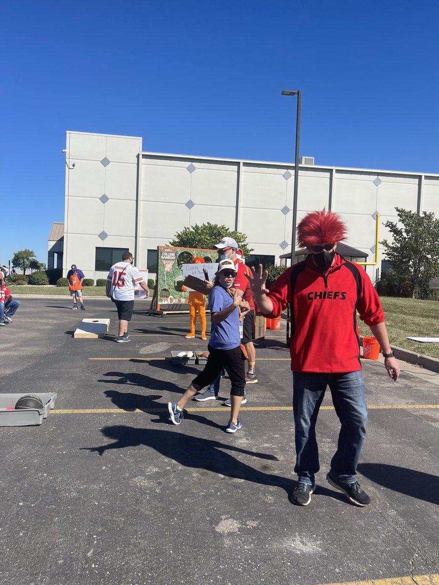 Brandi Mathis tweet media