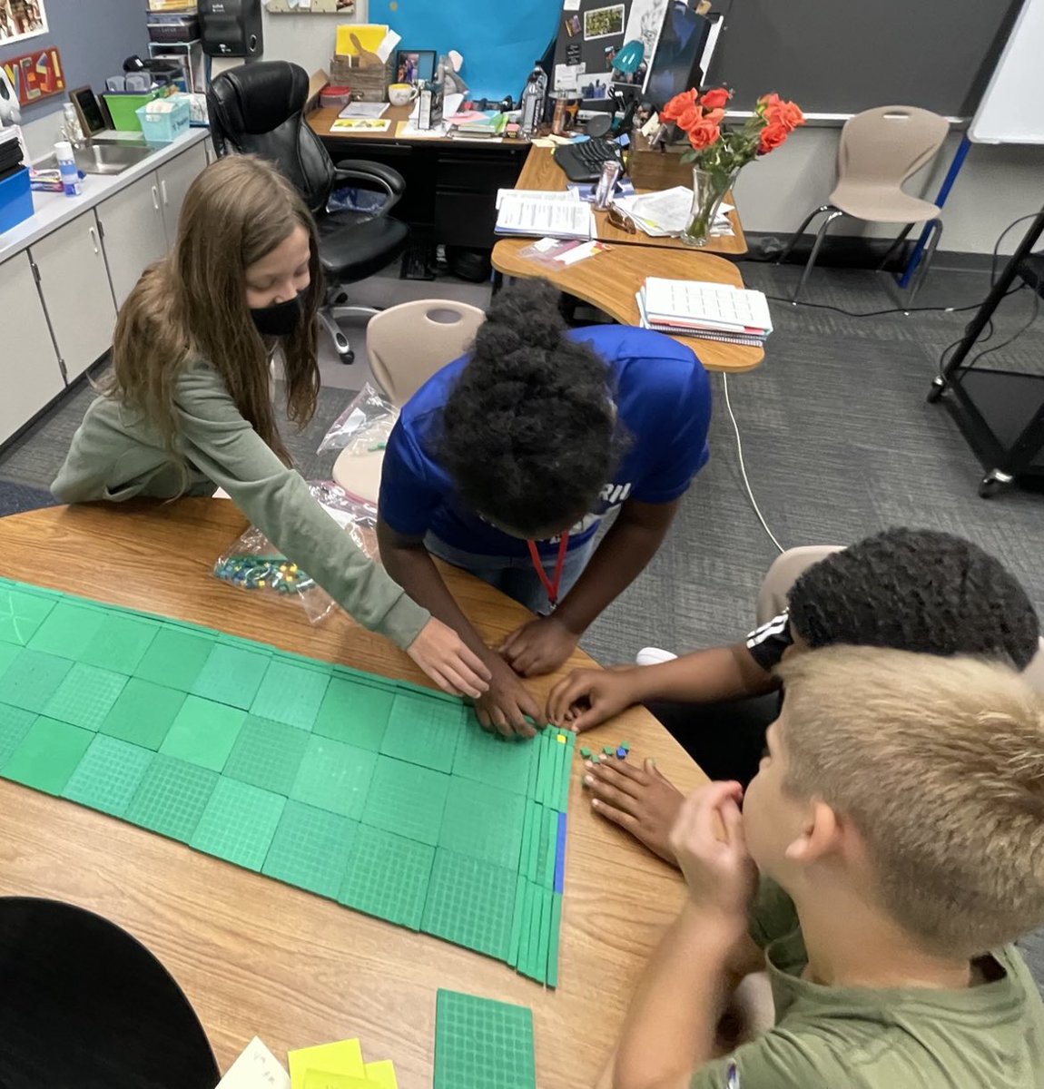 😣<- How I feel when Ss ask “Why didn’t I know that before?!” Yes, area models work well for multi-digit multiplication, but make a lot more sense when Ss have a conceptual understanding FIRST.  Minds. Were. Blown. Today.  🤯🤯 #AhaMoments #MathInterventions #ConnectingVisuals