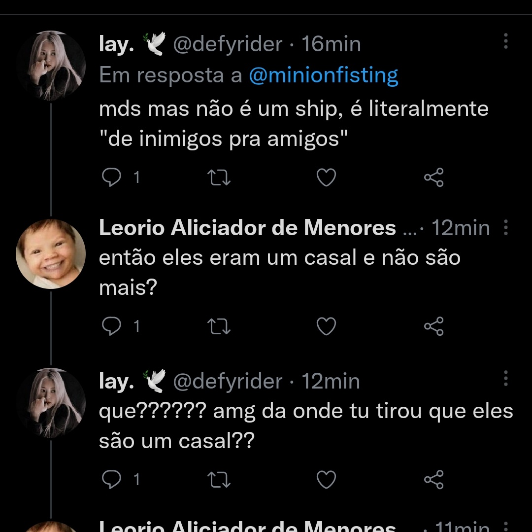 tsveliant's tweet photo. eu juro que perdi pelo menos uns 5 anos de vida com essa conversa https://t.co/CIj6sKDbAP