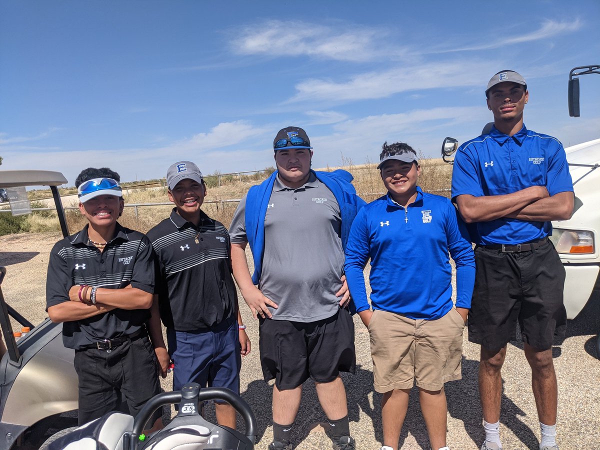 EstacadoGolf's tweet photo. What a day on the course!  Thank you @SeminoleISD for hosting a great tournament for our young golfers. We set the bar and now will work to improve. Judging by these smiles, this group is ready to work. #TheE #FAMILY @EstacadoHS @AthleticsLISD @Coach_Sean_K @LubbockISD https://t.co/Zj8hn6RPLY