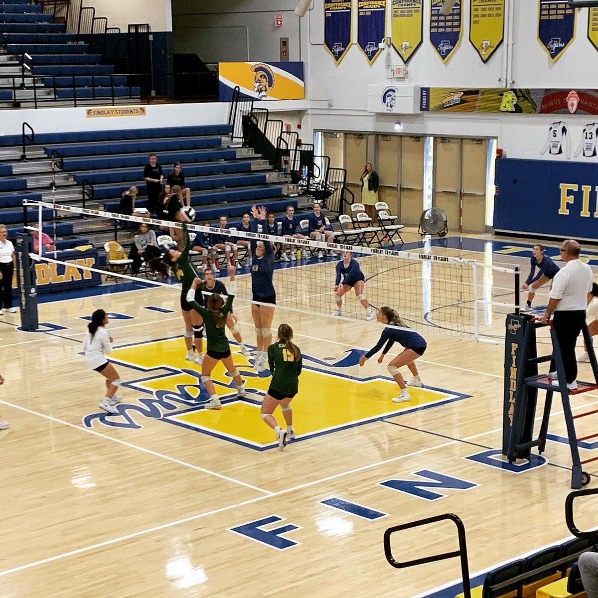 FHSAthletic's tweet photo. Trojans Volleyball takes on Oregon Clay Eagles tonight.  The volleyball team is also recognizing teachers for their Teacher Appreciation Event! Go Trojans! 🏐 #TrojanTrue #theTrojanWay https://t.co/Xw6iXH4Rxc