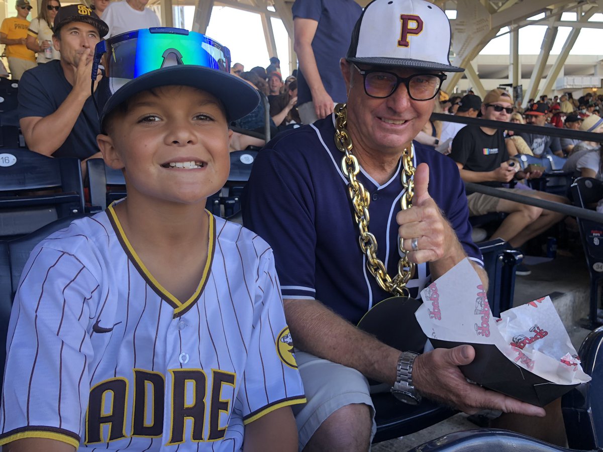 truncale_e's tweet photo. #HungryForMore #sandiegopadres #MLB …. https://t.co/X9XkCvioju