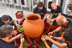 thewinespotNL's tweet photo. The Wine Spot heeft een nieuwe webshop! - https://t.co/zzBE0jbLaL https://t.co/pujNBnZgpd