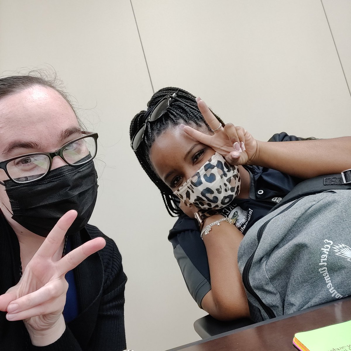 2017Hartman's tweet photo. Can't keep us apart! H&amp;H @khenson_ #AldineEurekaMoments https://t.co/xvZIEyeadf