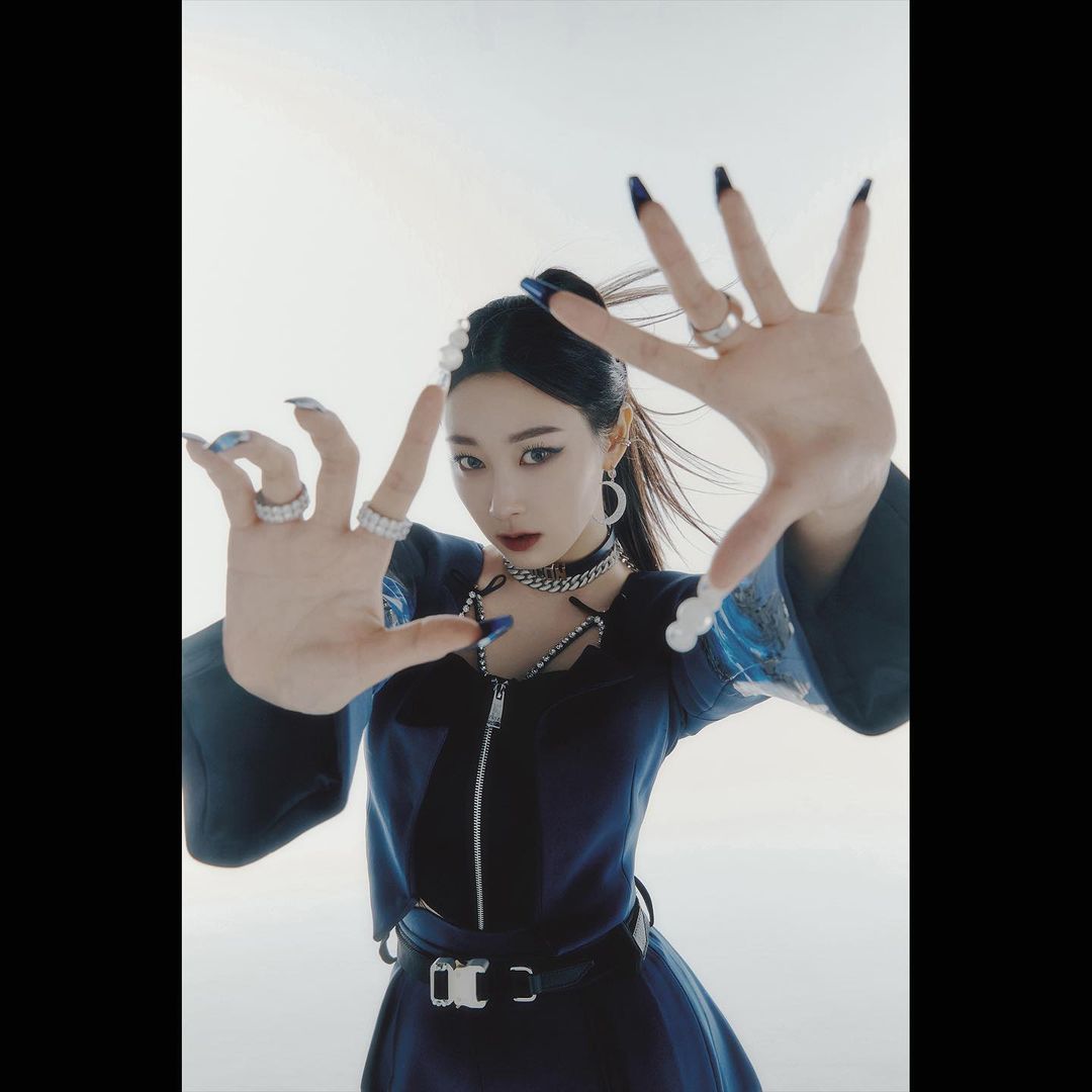 #AESPA  | AESPA compartilha teasers da Giselle para comeback do grupo com 'Savage'

📆 05.10.2021