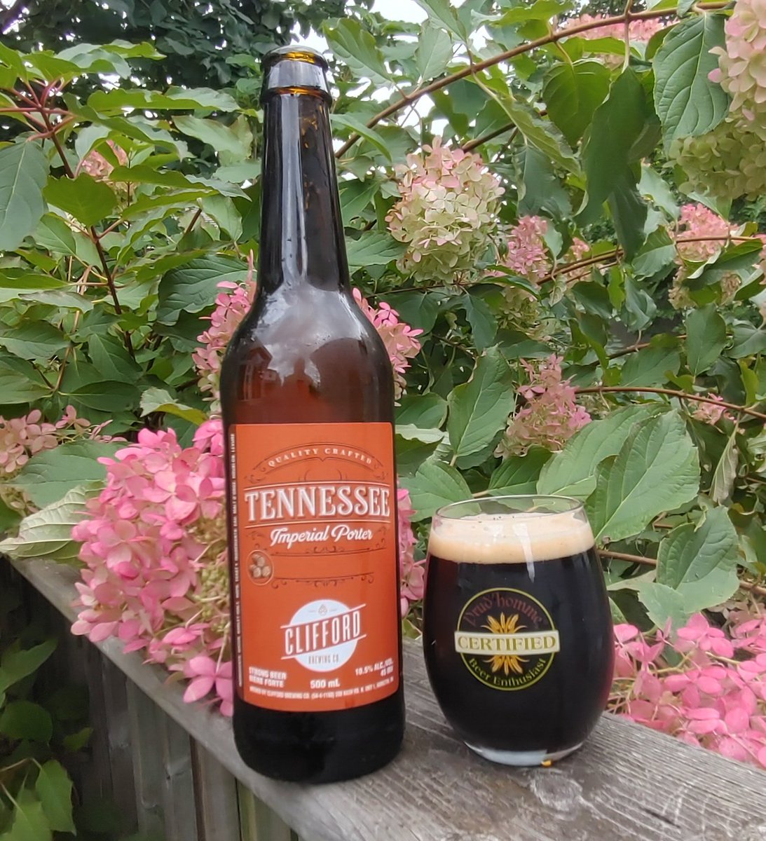 Polk (@drunkpolkaroo) on Twitter photo This is the Thursday slow sipper we could all use right now!
<a href="/CliffordBrewing/">Clifford Brewing Co.</a> Tennessee Imperial Porter pouring now on Patio Pints with Polk: youtu.be/A29uYmFpKxQ This is the Thursday slow sipper we could all use right now!
<a href="/CliffordBrewing/">Clifford Brewing Co.</a> Tennessee Imperial Porter pouring now on Patio Pints with Polk: youtu.be/A29uYmFpKxQ