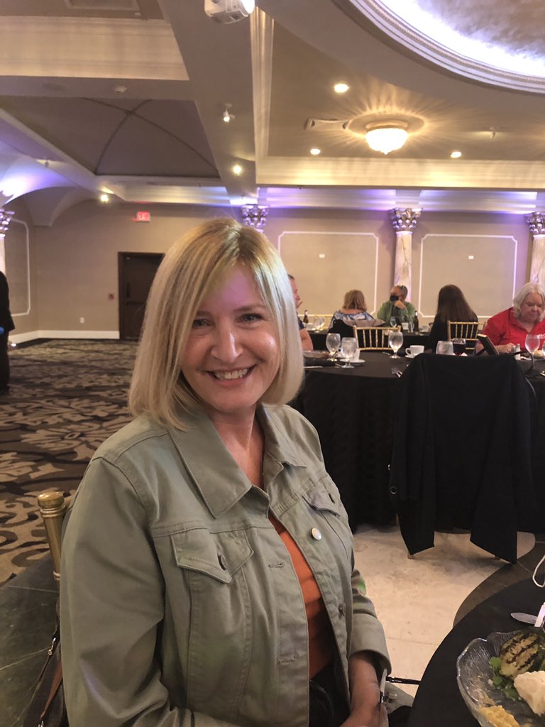 oldbridgeea's tweet photo. Congratulations Nancy Cogland! Nancy, a paraprofessional at OBHS and member of our Executive Board was selected as the Middlesex County ESP of the Year! 🎉 https://t.co/hey52vHWLc
