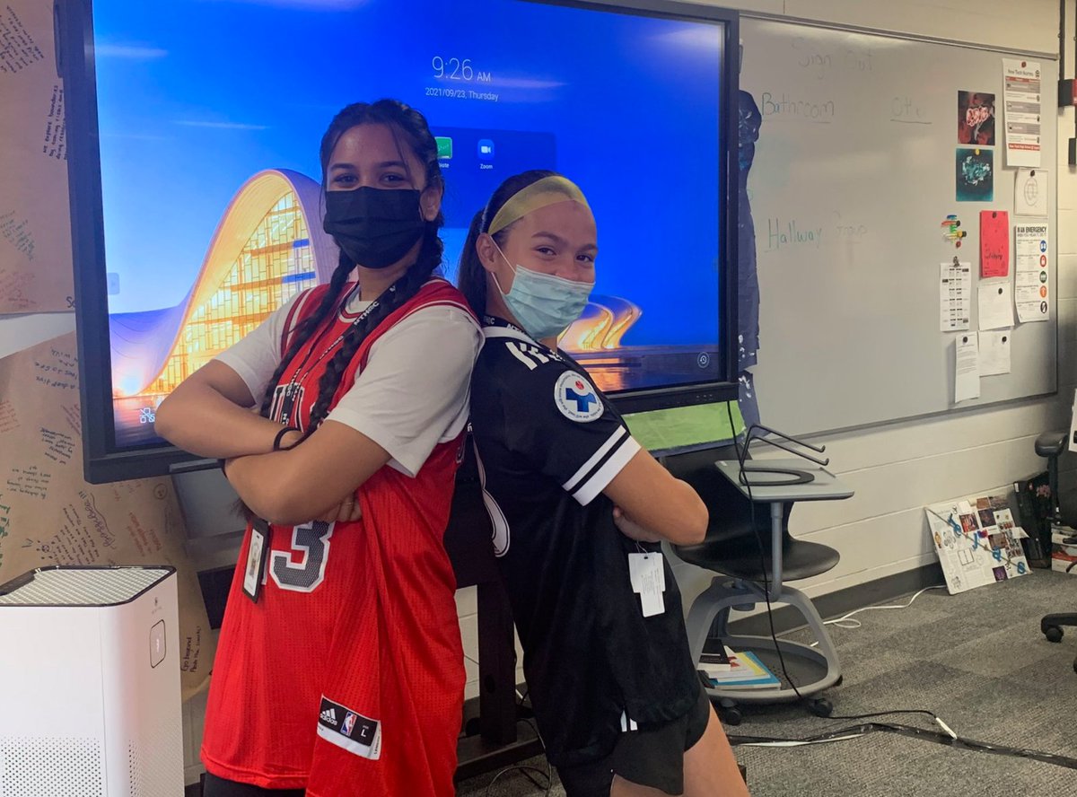 teamday! had a great day wearing jerseys with <a href="/KaitlynP_NTHC/">Kaitlyn Philip</a>. Always have to have the cowboy spirit! <a href="/Bence_EDU/">Janelle Bence</a> @DigitalZruiz thanks for putting up with us in the classroom! #nthctribe
