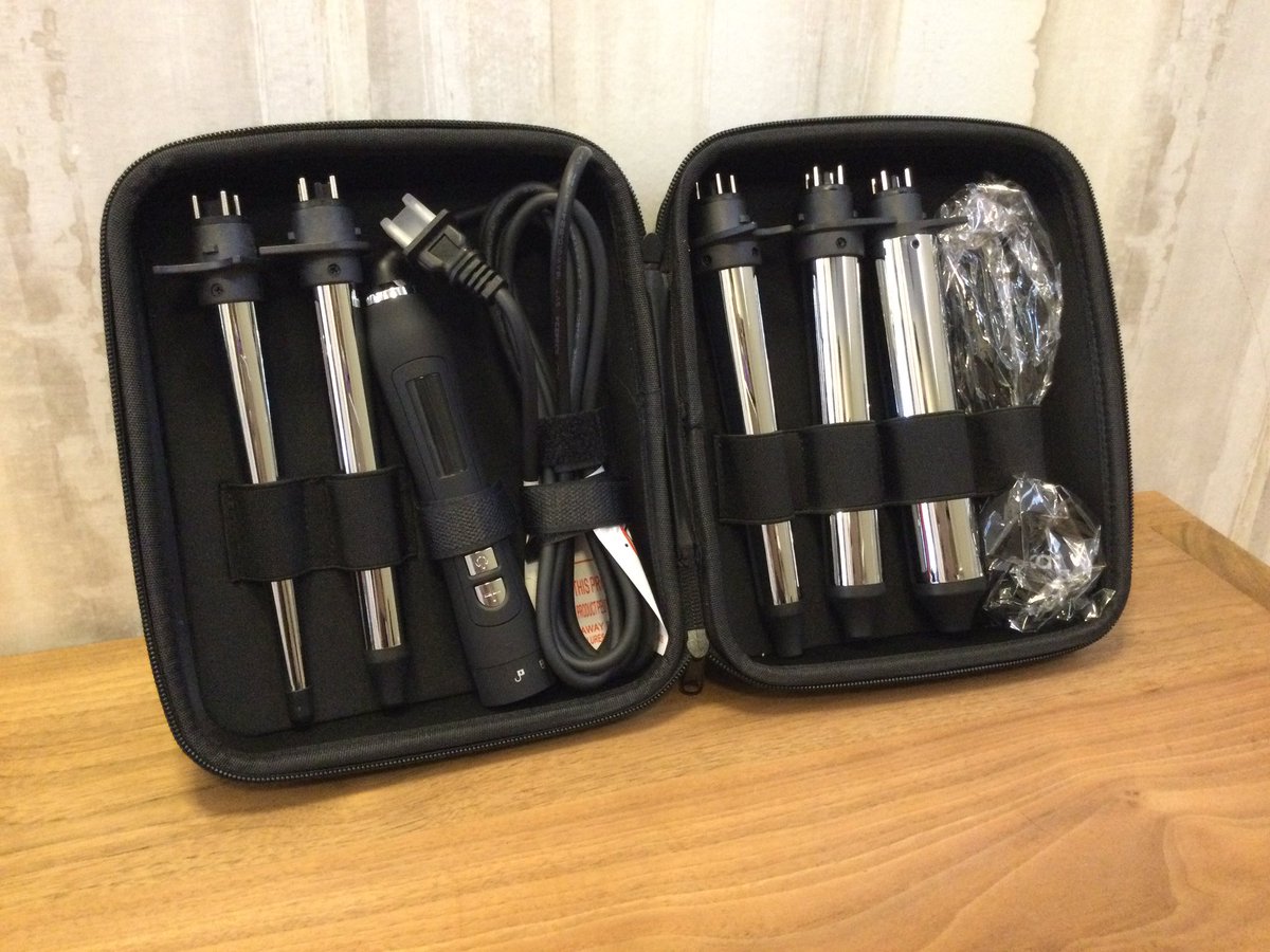 TheChromaStudio's tweet photo. Check out the Chameleon 5 Barrel Interchangeable Curling Kit!! 5 titanium barrels easily dip into one base to shape curls that range from fat to tight! from @amika #amika #loveamika #chromacurls #hairproducts #hairstylingtools #hairstyling #halloweenstyle https://t.co/kUqpWMsWen