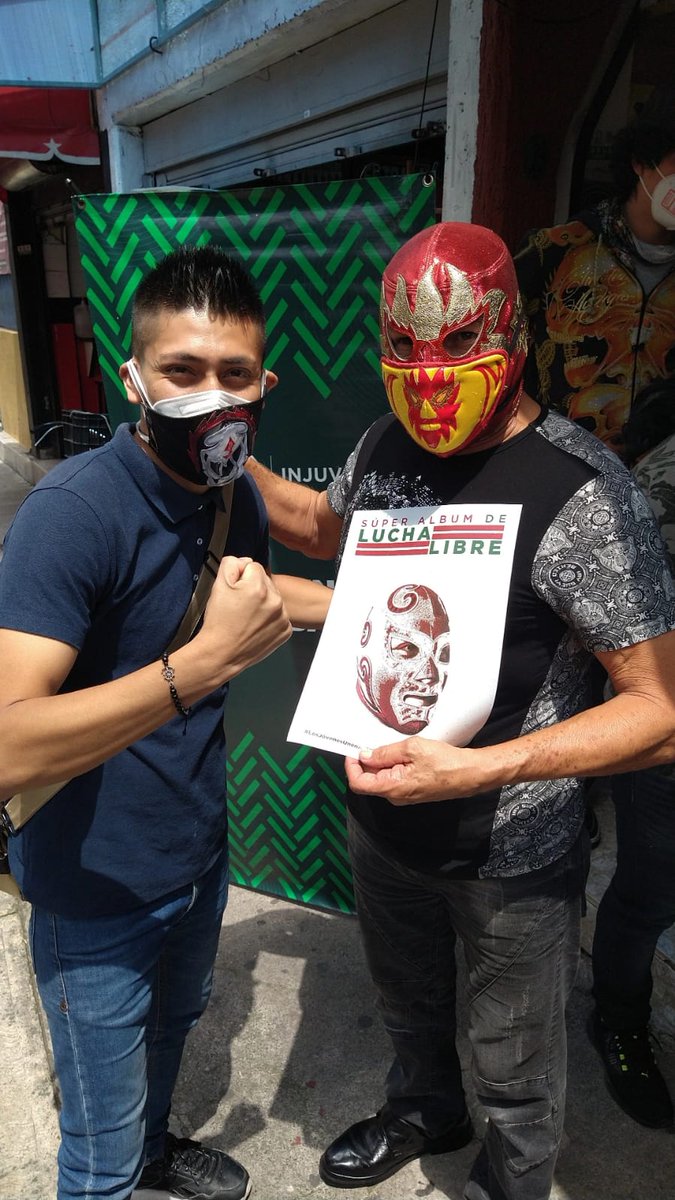 InjuveCDMX's tweet photo. Así la entrega del ✨"Súper Álbum de Lucha Libre" ✨en la "Tienda del Solar".☀

Agradecemos a todas las personas que asistieron.🏃

👉Sigan al pendiente de nuestras redes sociales.

#BrigadaINJUVE 
#DosDeTresCaídas
#LosJóvenesUnenAlBarrio👊 https://t.co/WVEdOQheU7