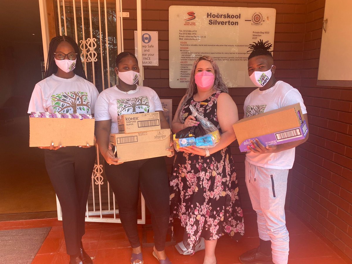 #UbuntuBoxInitiativeThursday

Yesterday our UBI members dropped off sanitary products at Hoerskool Silverton. Let’s all play our part in ending period poverty. 🍃

United by a cause greater than ourselves ✊🏽