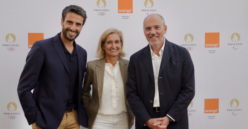 presseorange's tweet photo. [CP] Jeux Olympiques et Paralympiques de @Paris2024 : @Orange devient Parrain Officiel du Marathon Pour Tous.

#ObjectifParis2024