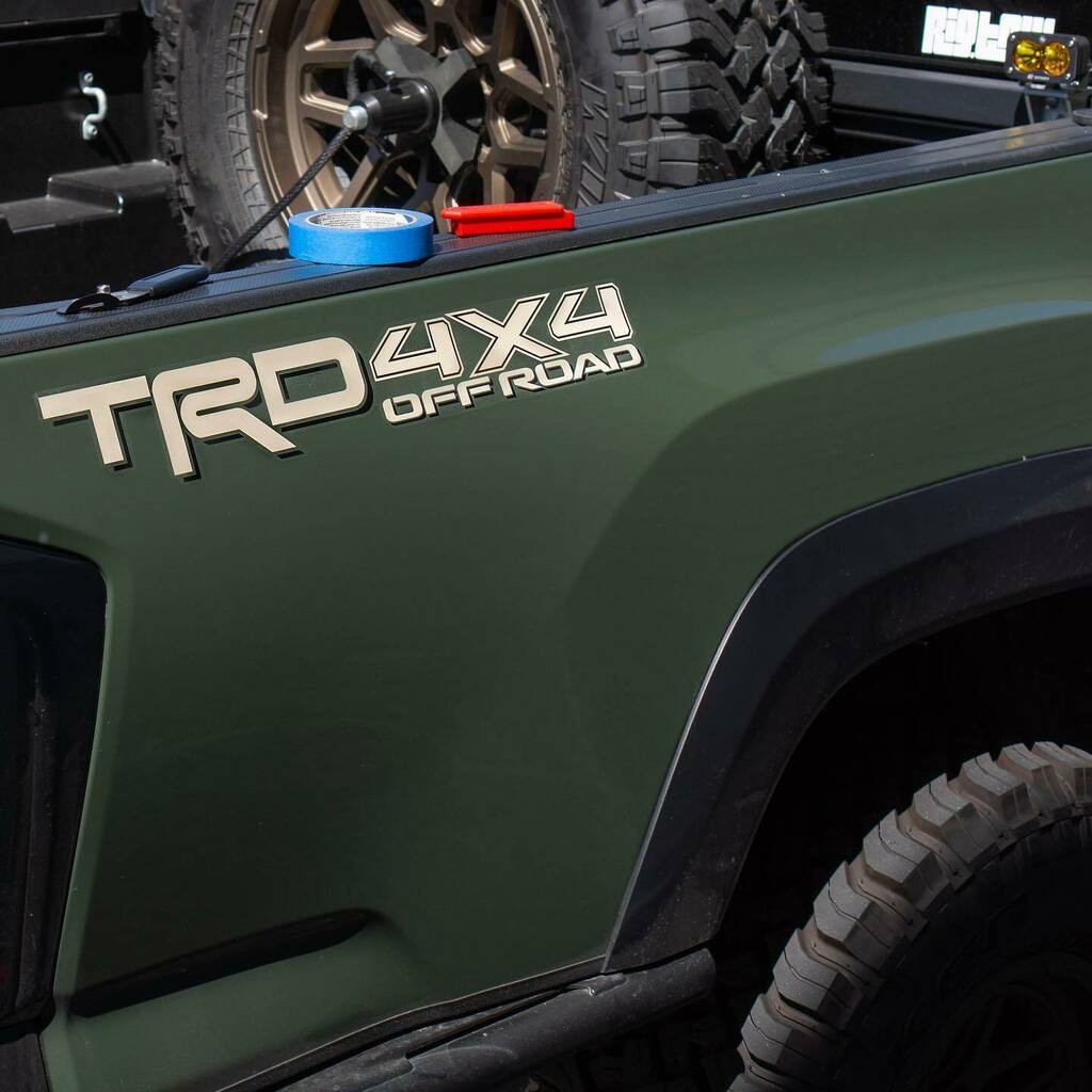 decalspec's tweet image. We love the transformation on the @lilgreen_zilla Tacoma. Here’s another matte rocker panel graphic we created and installed. We outfitted her Tacoma with a rugged matching theme to her wheels and body color. Custom oem specific TRD decals were also incl… instagr.am/p/CULfc1DP119/