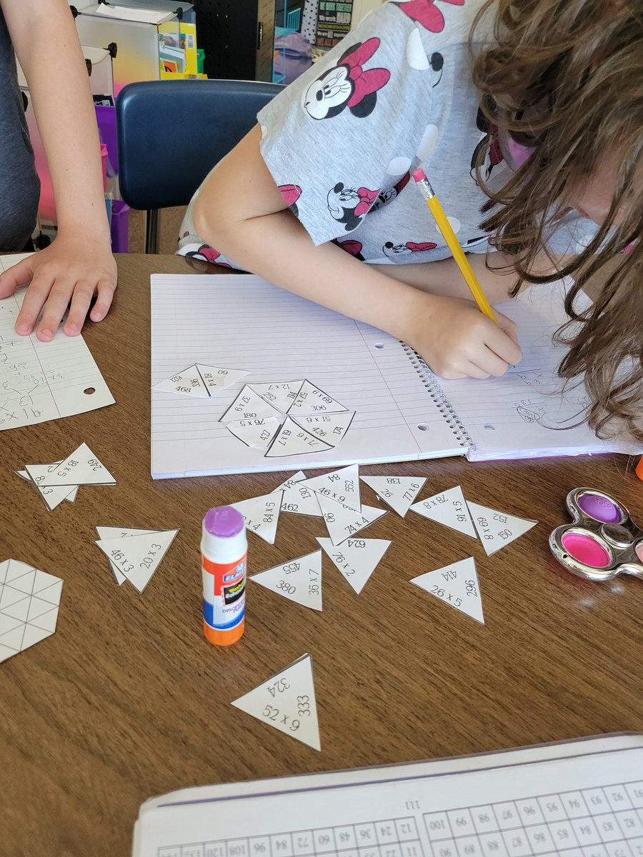 When multiplication math puzzles are so fun the kids don't want math to be over.. 😍🙌
