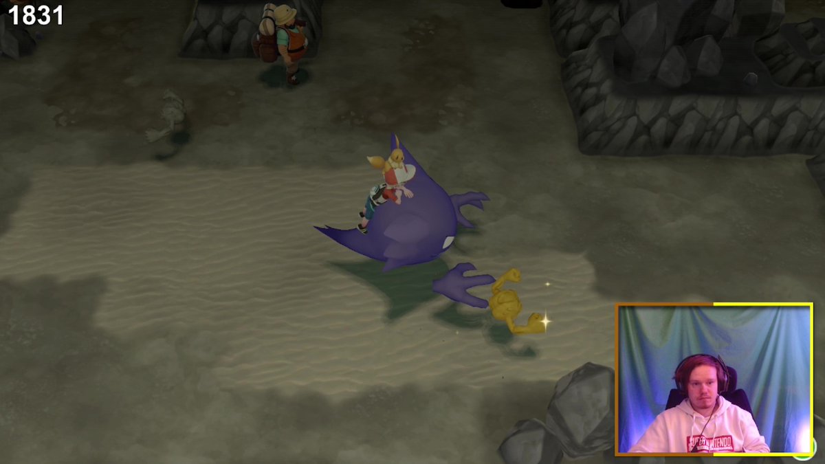 ShinyHaunterSJ's tweet image. Duuude! Once again less then an hour after i stop streaming it happens 😂 Shiny 3# for #LetsGoWeek2021

I actually really wanted a Geodude so im very happy with this! My Luck has been really good so far!

#ShinyPokemon #LetsGoWeek