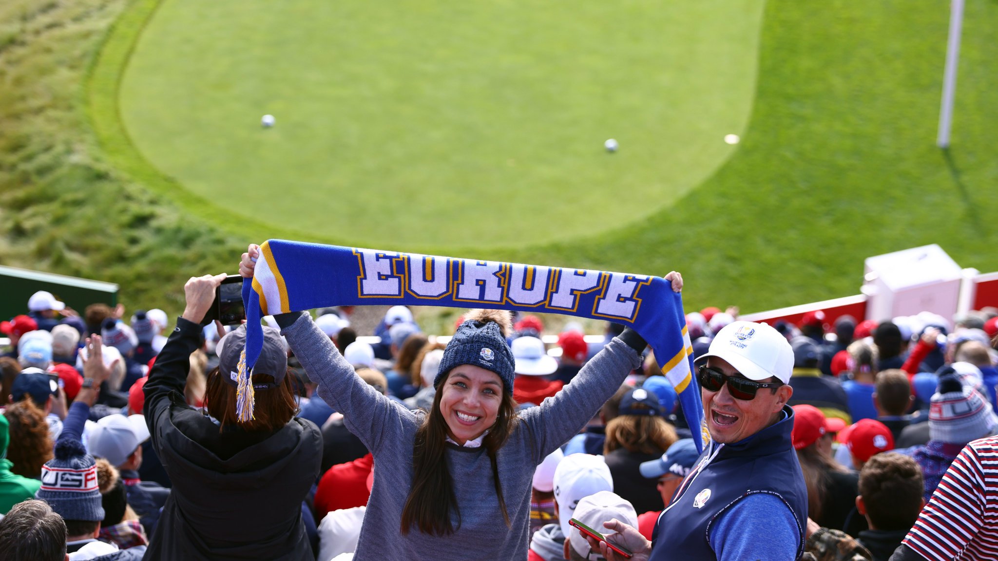 FAAPXkUVIAAMLU7?format=jpg&name=large