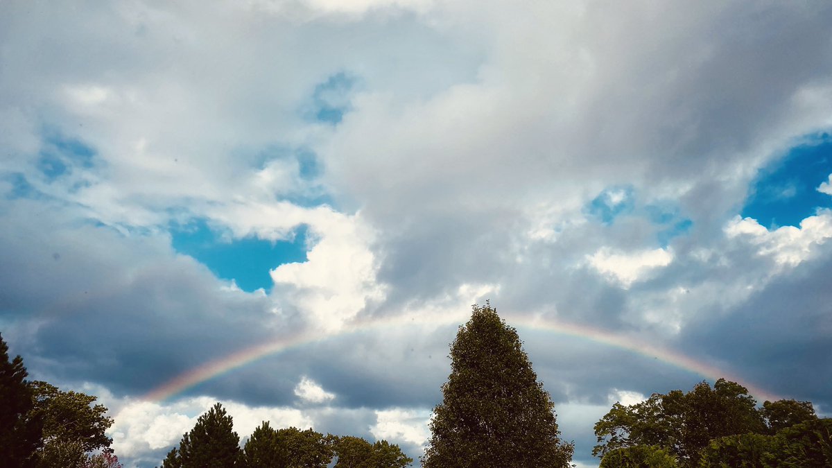 CaptBilboTweets's tweet image. @StormHour #FallCorors #Rainbow #FirstFullDayOfFall #BeautifulSeptemberDay #RhodeIsland