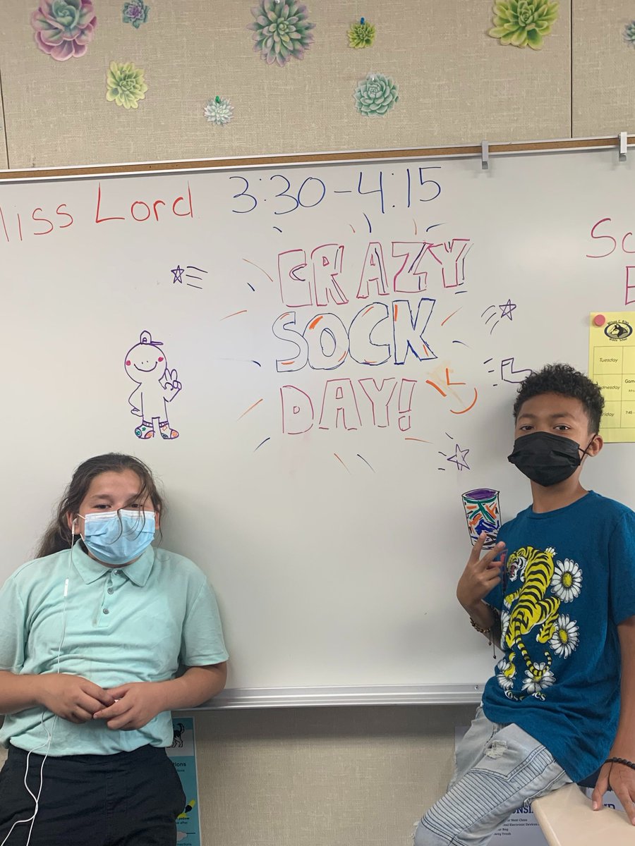 WilsonRiles's tweet photo. Students in Ms. Lord's Homeroom are ready! https://t.co/NmeY5bUFku