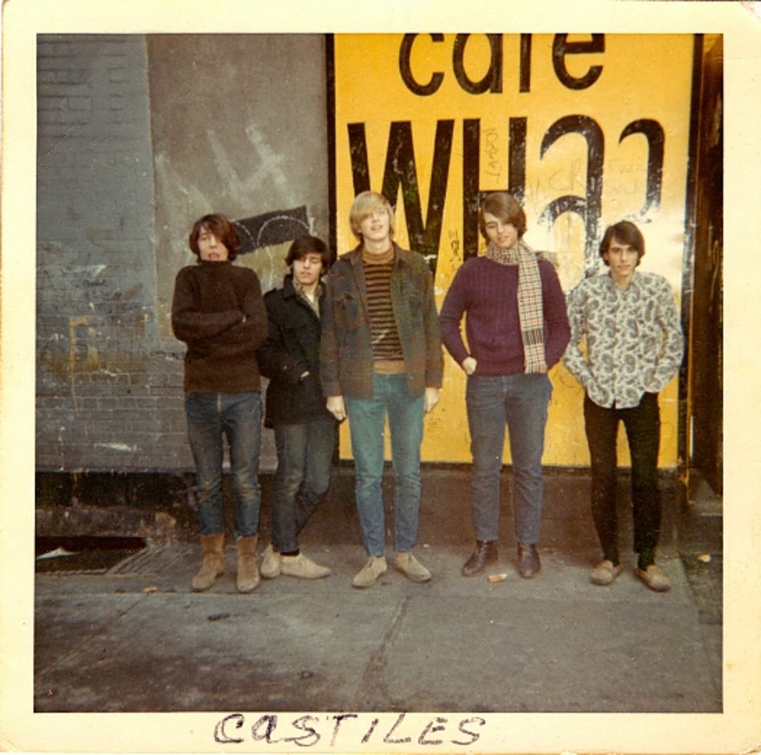 Happy 72nd Birthday, Bruce Springsteen!
Bruce (far left) with the Castiles, at the Café Wha? NYC, 1966- 67 