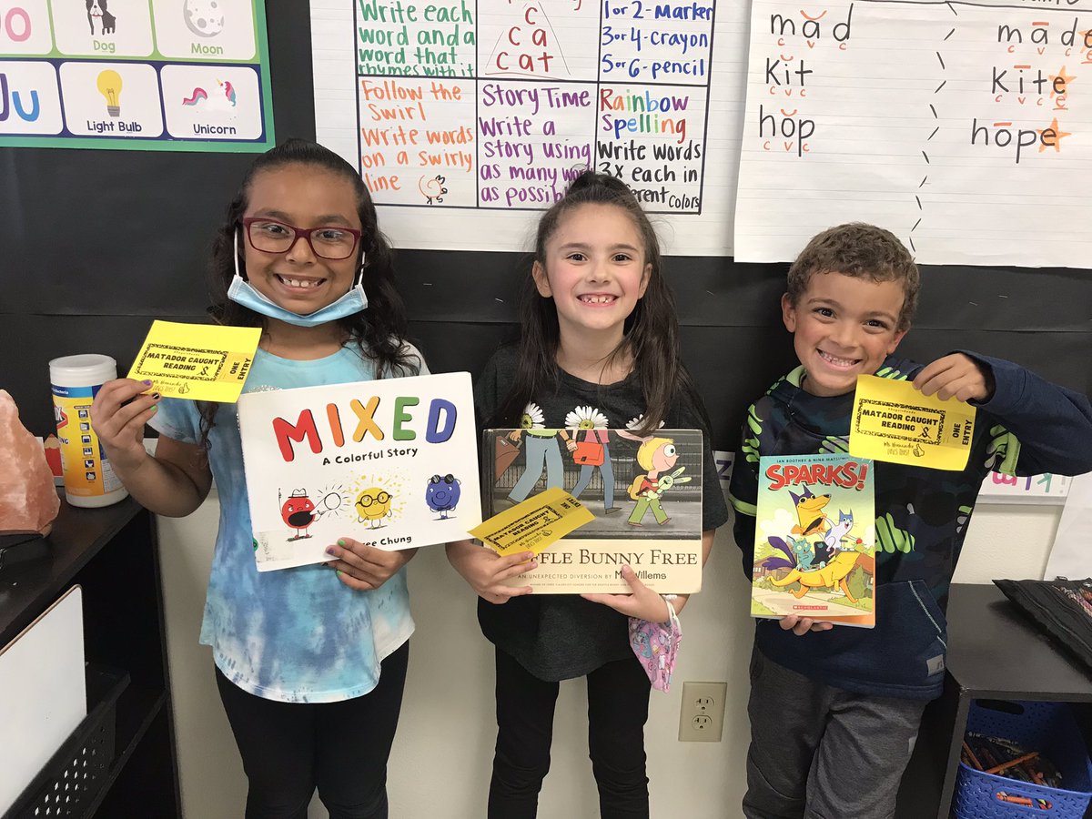 These Matadors were caught reading! #patlanelementary #seguinisd #buildingaloveforreading #futureworldchangers