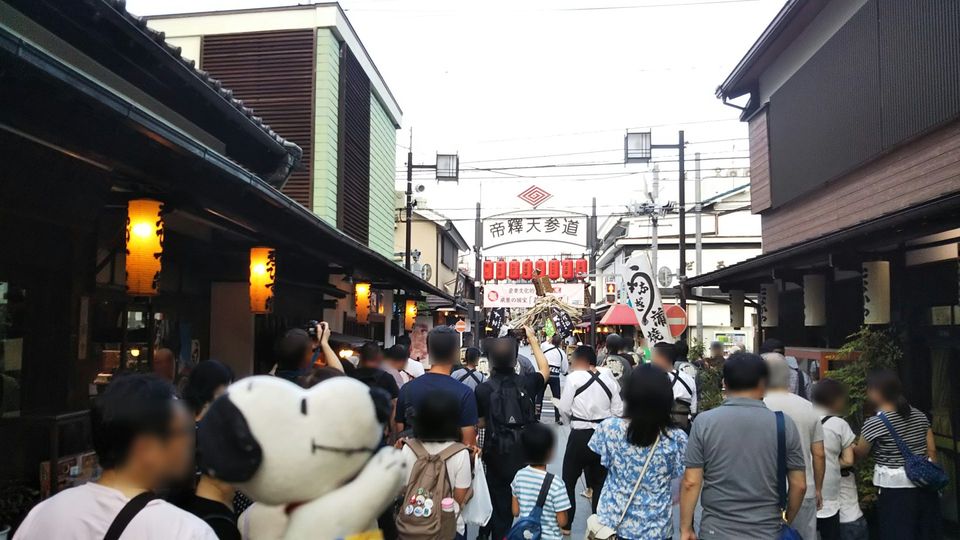 bigear23052001's tweet photo. 3年前の今日 2018.09.24
夫婦でチャリ散策🚲
金平と紫蘇のパニーニ、牛スジのシチュー。丁寧なお品🎵
#OhanaCafe #お花茶屋
天然氷のかき氷。
柿、キウイ。
注文のつど果実をミキサーにかけてシロップを作っているのがみえて、果実感が嬉しい驚き 🍧✨
#かんた #柴又
宵庚申の纏 ✨
#帝釈天 https://t.co/kSUErOpoqf