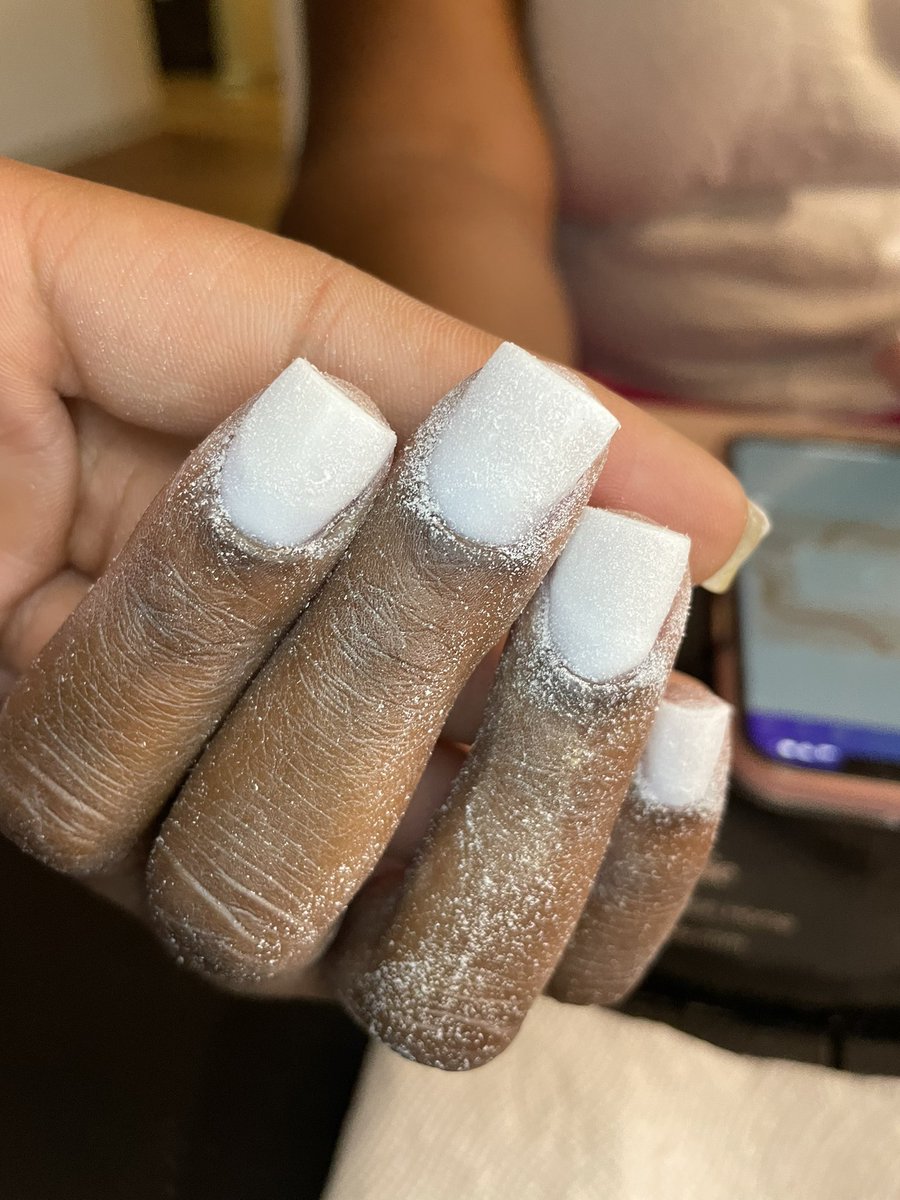 Reneellaa's tweet image. If you are looking for a nail tech or your tech is booked for homecoming… I have appointments available. Follow nailedbynella on Instagram to see more or check out the booking site nxn.as.me 
#AAMU #aamu23 #Huntsville #aamu24