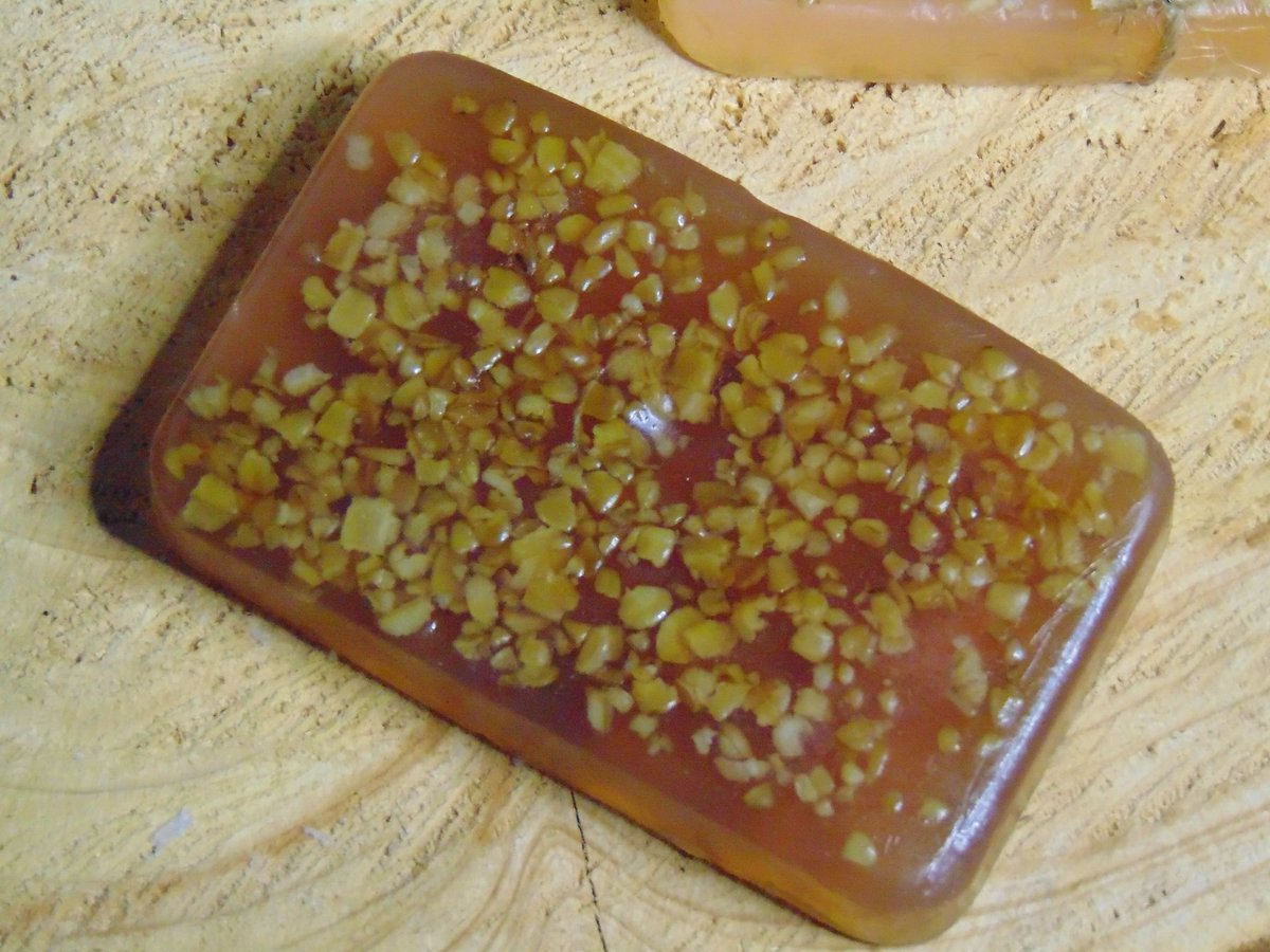 elbauldejoaquin's tweet photo. Te invitamos a probar uno de nuestros aclamados Jabones Naturales de glicerina enriquecidos con aceites esenciales:

✳️Semilla de Uva y Miel
✳️Lavanda
✳️Maracuya y Menta

Pedidos  WhatsApp 📲 323-482-4831

Domicilios en Cali 🛵 y envios nacionales ✈️. 

https://t.co/IZPPlorm6Q https://t.co/wsYIPqgpRc