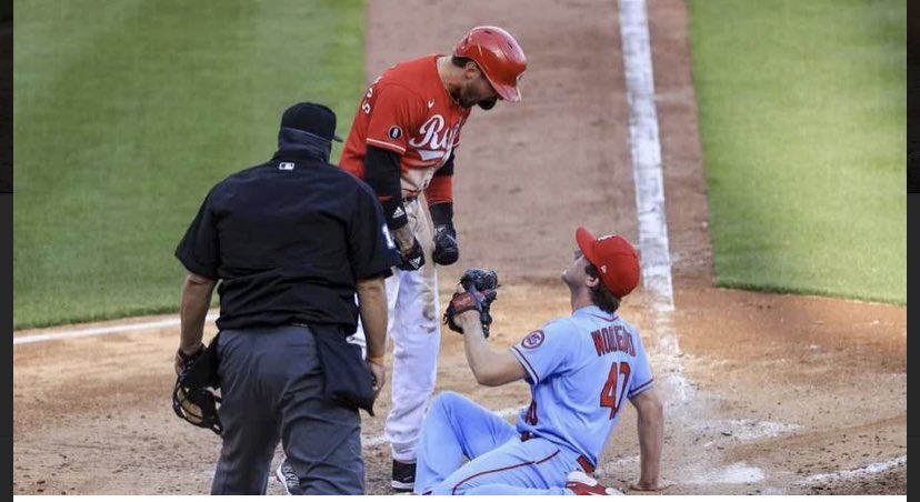 The_Ryan_Shull's tweet photo. Highlight of the Reds’ season ⬇️ https://t.co/5vda1OtImD