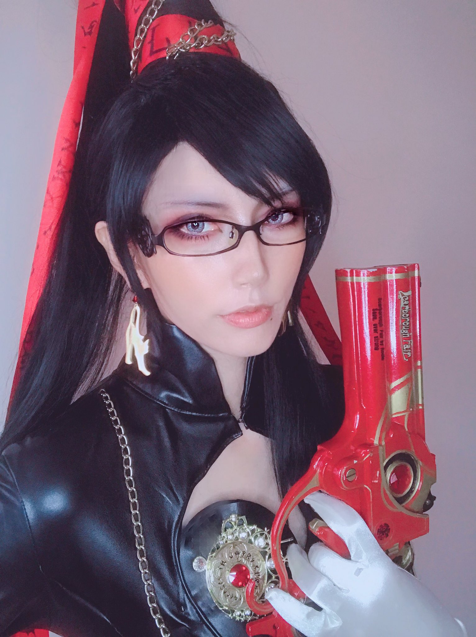鷹村アオイ ベヨネッタ1と2のコスプレをやってきた者として3も挑戦したい T Co Cpwoxf7ehd Twitter