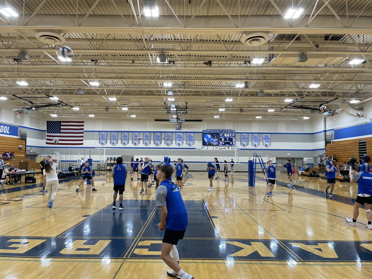 Athletics_OCHS's tweet photo. Battle of undefeated volleyball teams tonight in @SEC_WI action at The OC as your Knights host Indian Trail! https://t.co/4YTtn9pb5x
