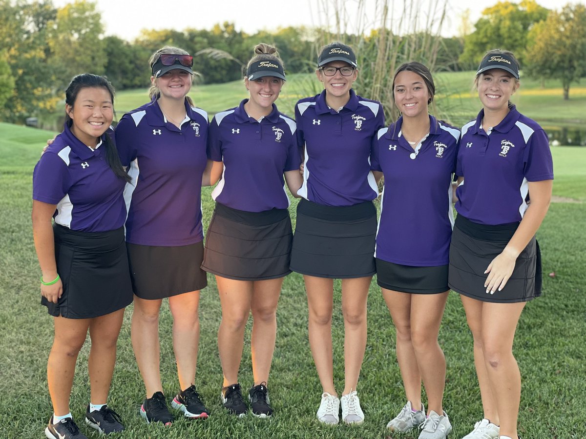 TBHSgirlsgolf's tweet photo. Here’s to a successful week! Consistently dropping strokes all week. Big shout out to Senior Carley Meyer for shooting 39 and co-medaling in tonight’s match vs. Liberty. https://t.co/XDuEPqsfqD