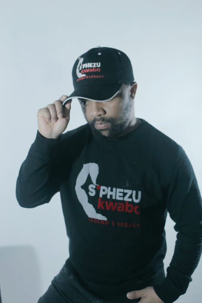 RealDestinyEnt1's tweet photo. One of the greatest people to ever exist was born today. As I turn one year older, I hope that everything in my life will advance to the next level s'phezu kwabo https://t.co/XRPNXY3Bji