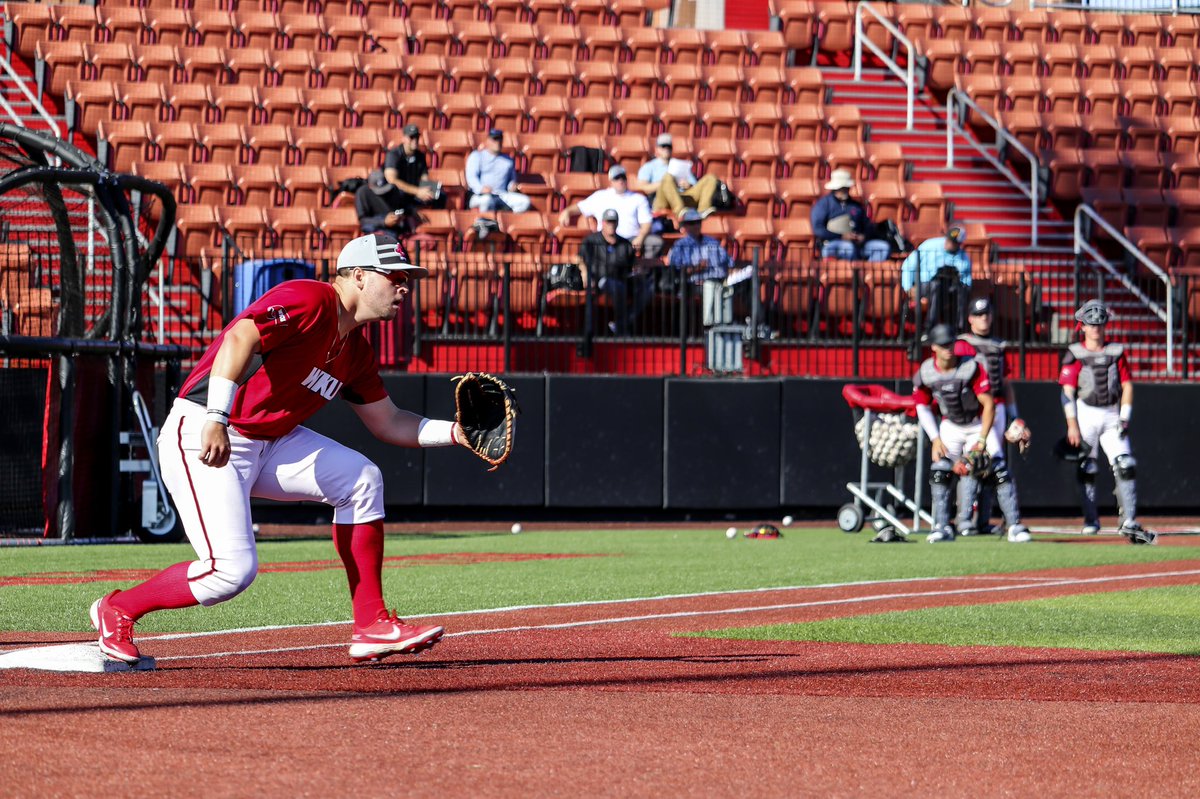 WKU_Baseball's tweet photo. A successful Scout Day in the books.⏱

Big thanks to all the MLB scouts who came out to see our squad today!

#GoTops https://t.co/rQpplivkp7