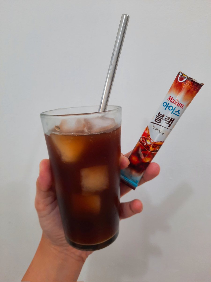 d_indah's tweet photo. My morning coffe https://t.co/Yq4hnX3Enn