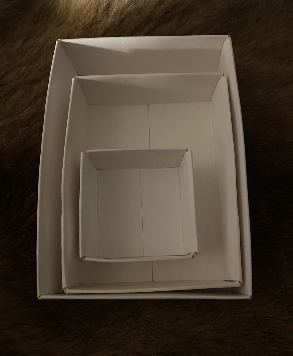 JoeAtreides's tweet photo. Am I the only one that will cut a bitch over these cardboard specimen trays? 😂 #geology #paleontology #rockhounding https://t.co/Je3nbx6foK