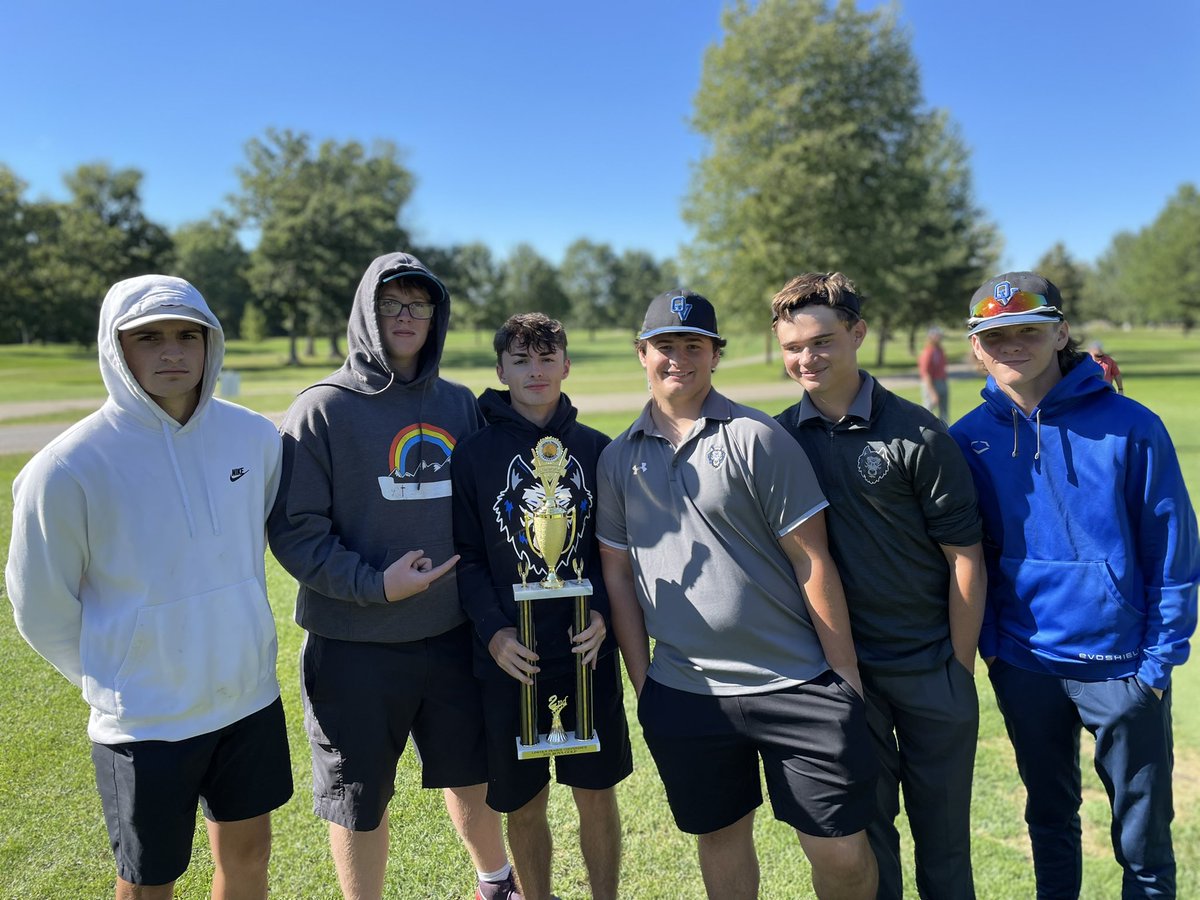 bubbaf65's tweet photo. After a long and windy day at the LPC conference tournament the boys #ovgolf team was able to pick up a second place finish. We were led by all conference golfers Trey and Braeden! They finished 7th and 8th overall respectively. This has been a super fun group to be with! https://t.co/fuNx15TE3w
