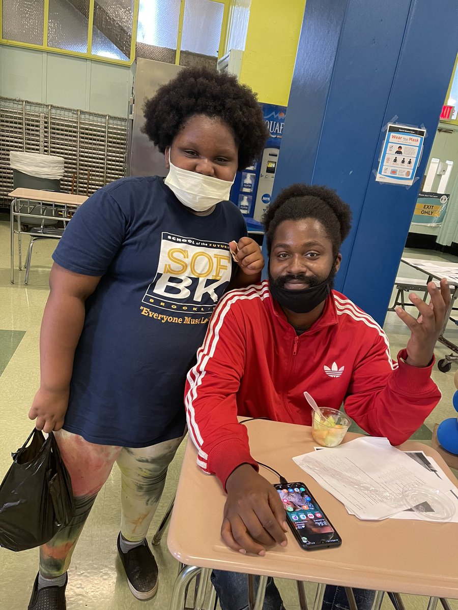 SofbkS's tweet photo. What a great day welcoming our Dads bring your kids to school breakfast and Stem Lab your. https://t.co/GSJ8WLkVOg