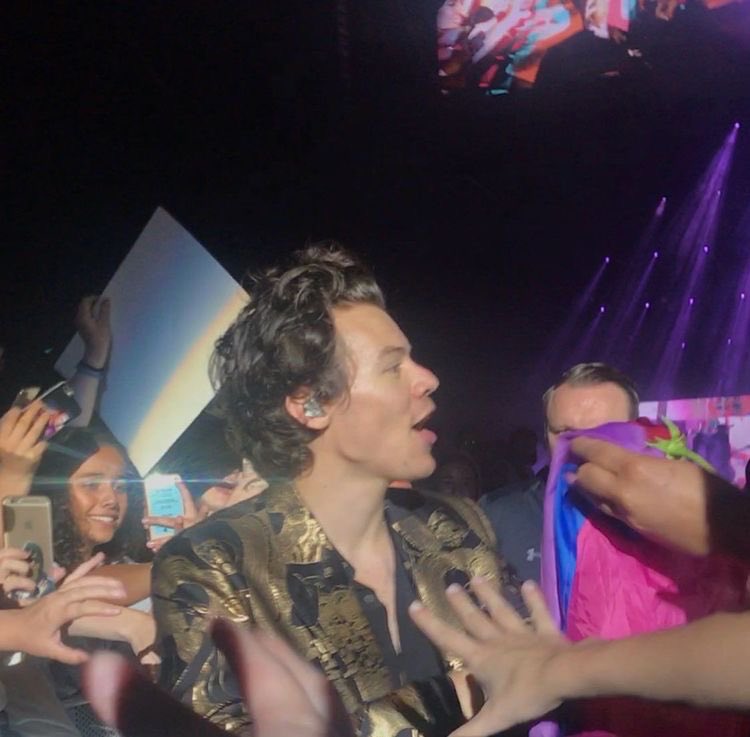 HS1 (@hstyles1era) on Twitter photo 