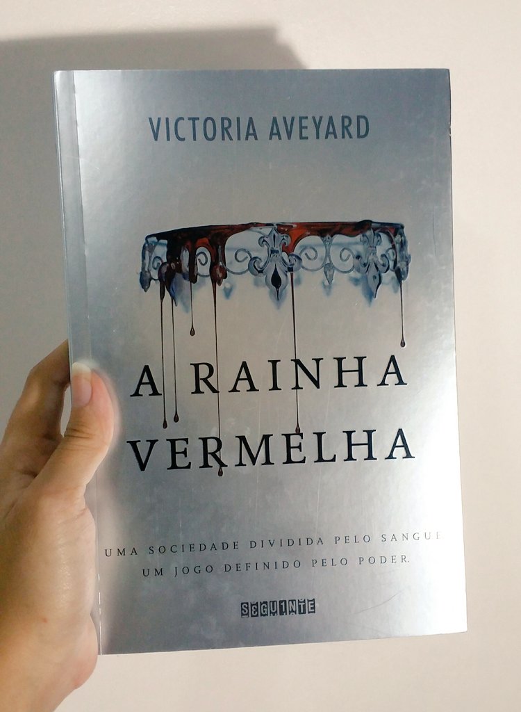 pfcarolday's tweet photo. tô muito ansiosa pra começar esse sério

indo ler agora influenciada pelos comentários da @corujalovefn sobre ele na timeline https://t.co/e6kUIfyVNt