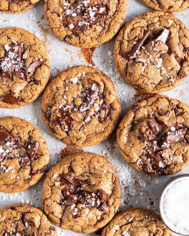 army_bakery's tweet photo. 🍪Delivered by: jungkook! 

🍫From: anon

🧋To:  @ttaerendipity

🧁Message: Thank you for existing♥ https://t.co/xSGLXcJFog