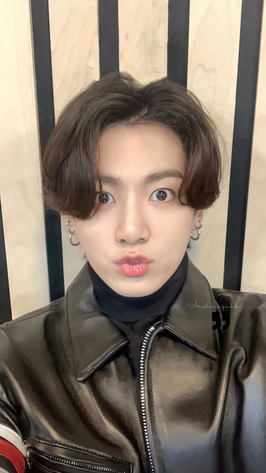 army_bakery's tweet photo. 🍪Delivered by: jungkook! 

🍫From: anon

🧋To:  @bunk00koo 

🧁Message: Thank you for existing♥ https://t.co/NjeSNaN5oa