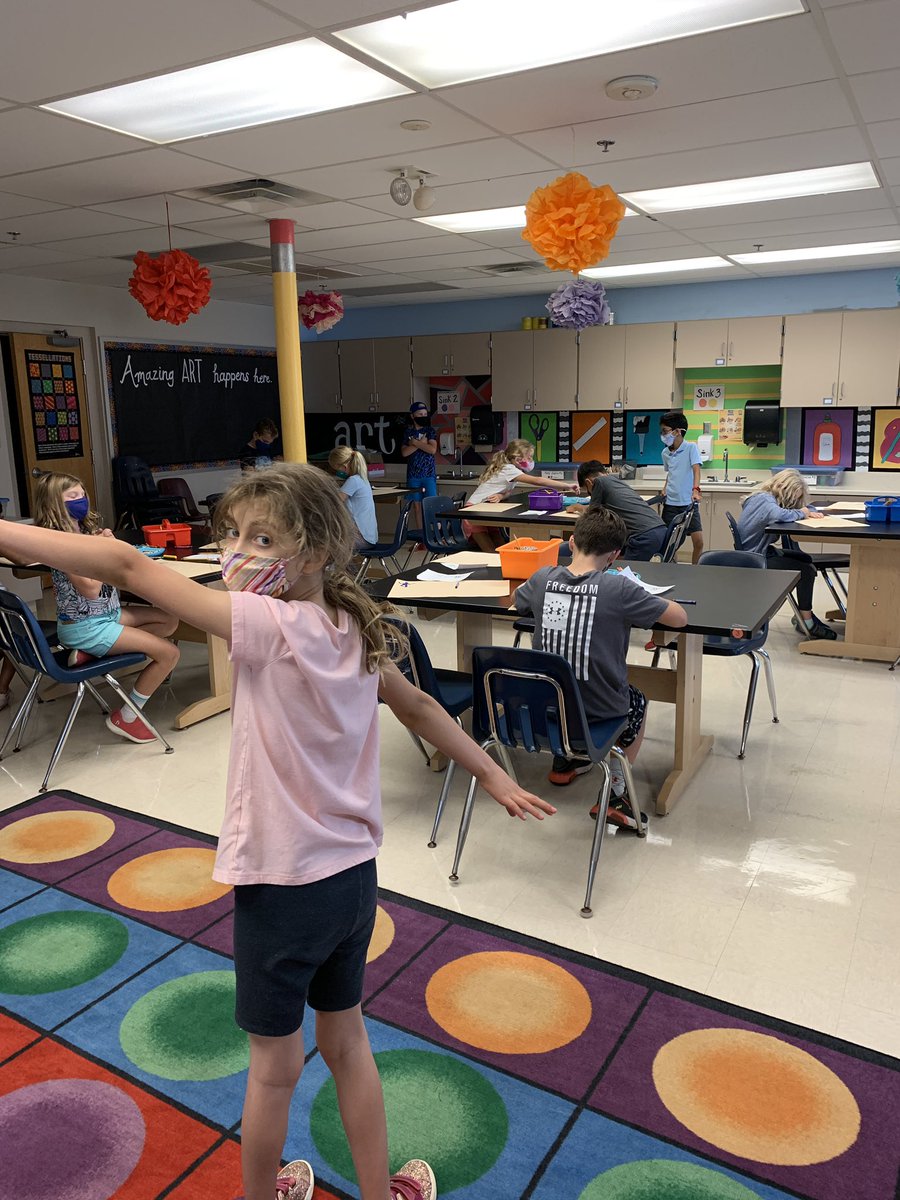 Vienna ES artists practice gesture drawing! Love teaching this lesson and seeing these fourth graders stretch and explore their thinking of time &amp; movement. <a href="/ViennaES/">Vienna ES</a>