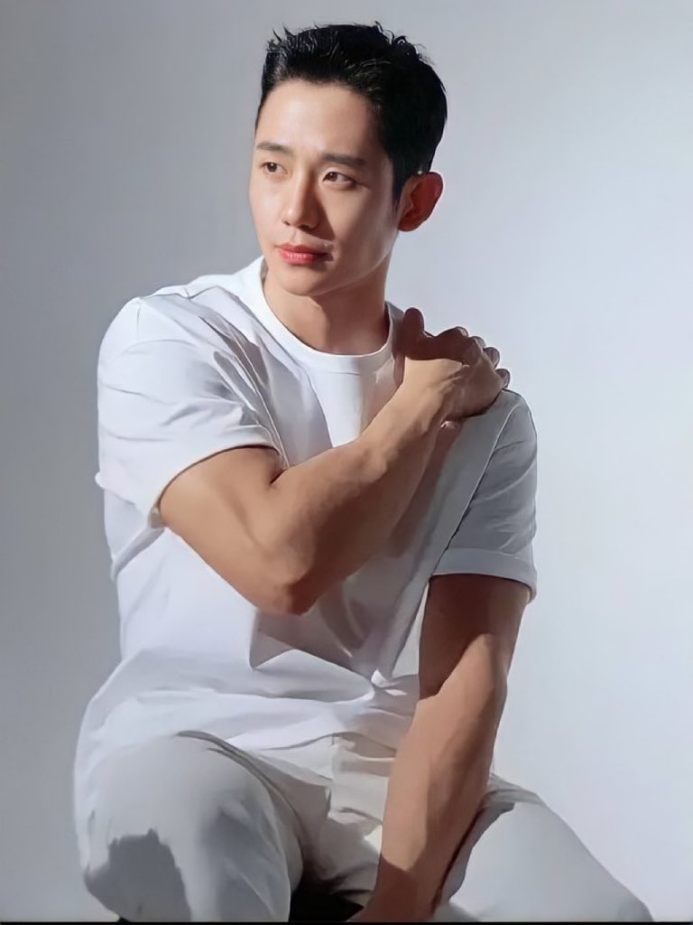 haesoothinker's tweet image. SERIOUSLY