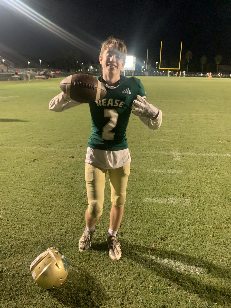 NeaseFTBL's tweet photo. Congrats to our JV team for defeating Atlantic Coast tonight 6-3. Unbelievable defensive performance and sophomore corner Canon McClafferty had FOUR interceptions tonight!
#BeDIFFERENT | #FIGHT! https://t.co/BGLQnkhdw2